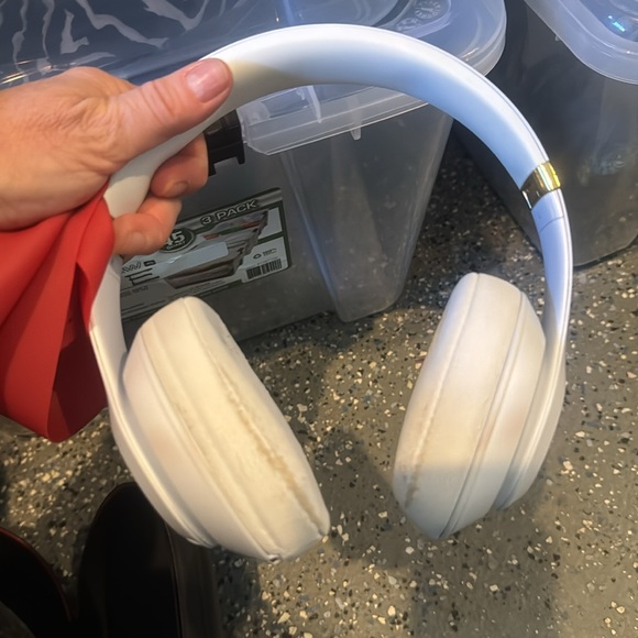 Beats by Dre Studio 3 white headphones Beats10 - Picture 6 of 6